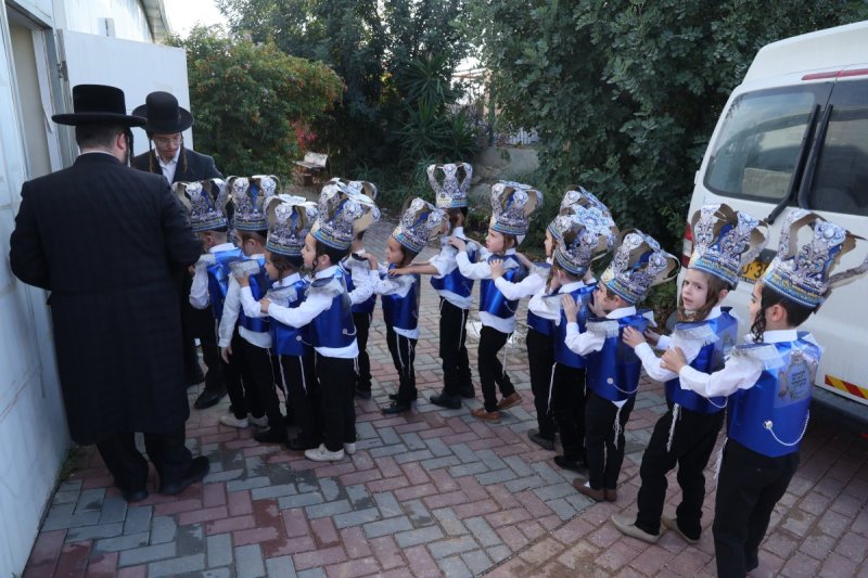 באדיבות המצלם