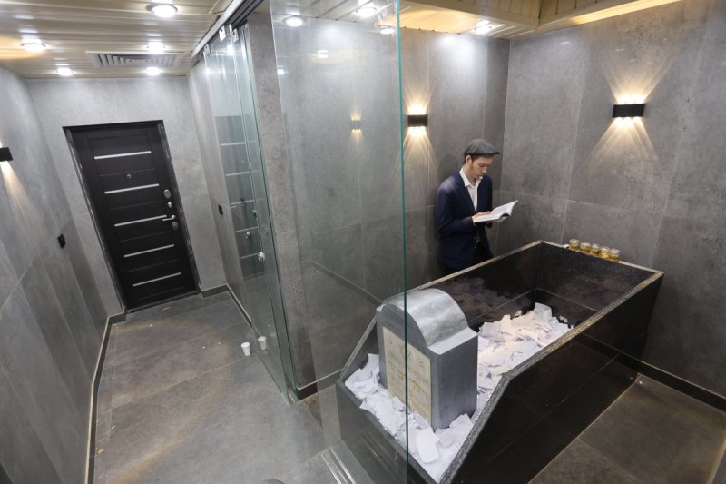 מרדכי לובעצקי