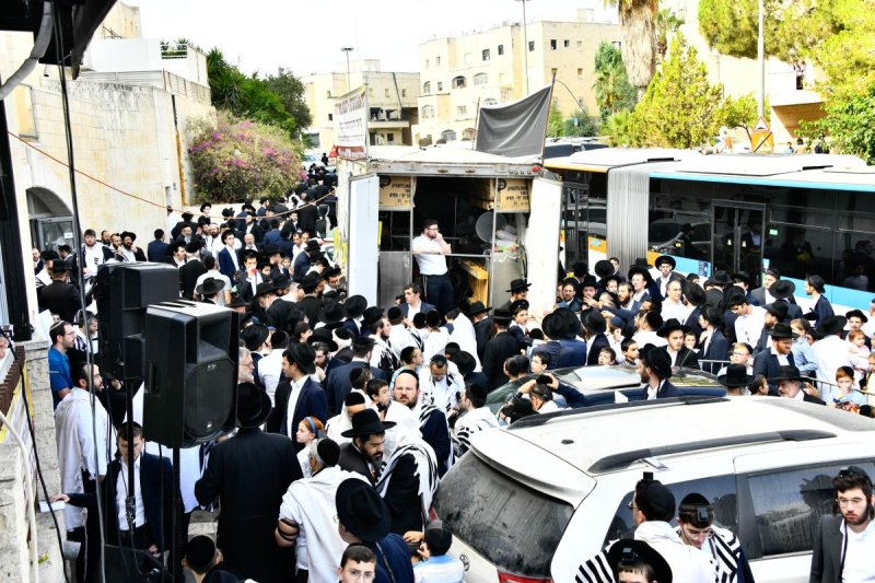שוקי לרר