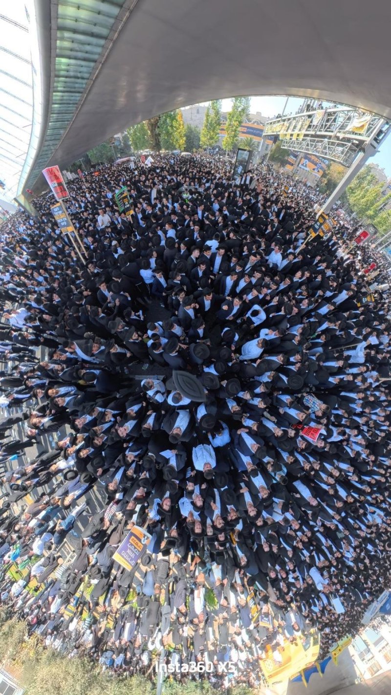 דניאל נפוסי ודוד מנדלסון