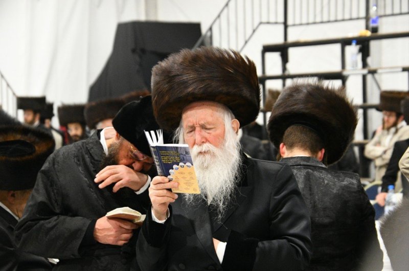 ארי קופרשטוק