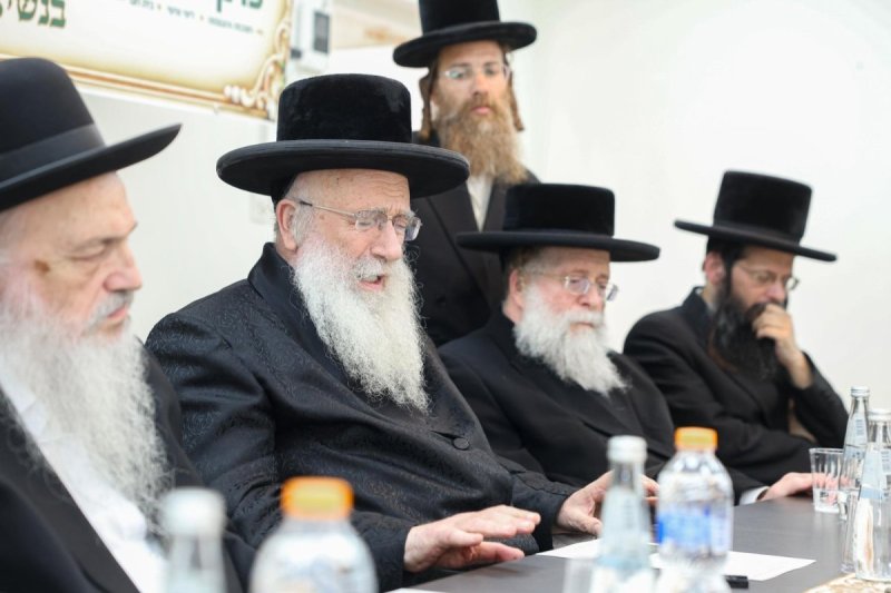 א. אייזנבאך