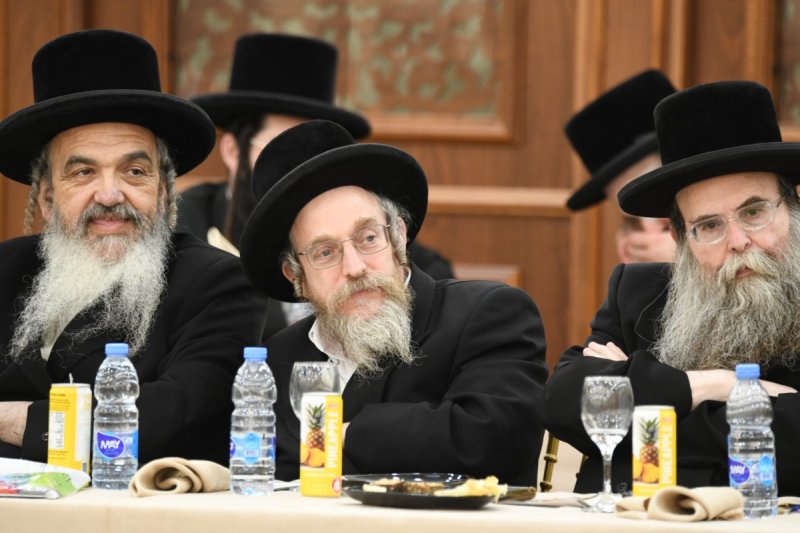 אנשיל בעק
