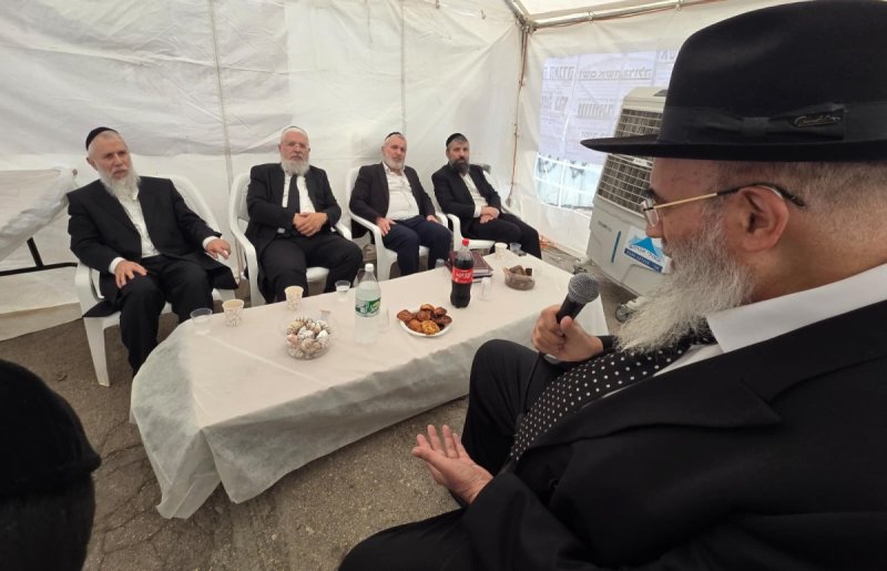 באדיבות המצלם