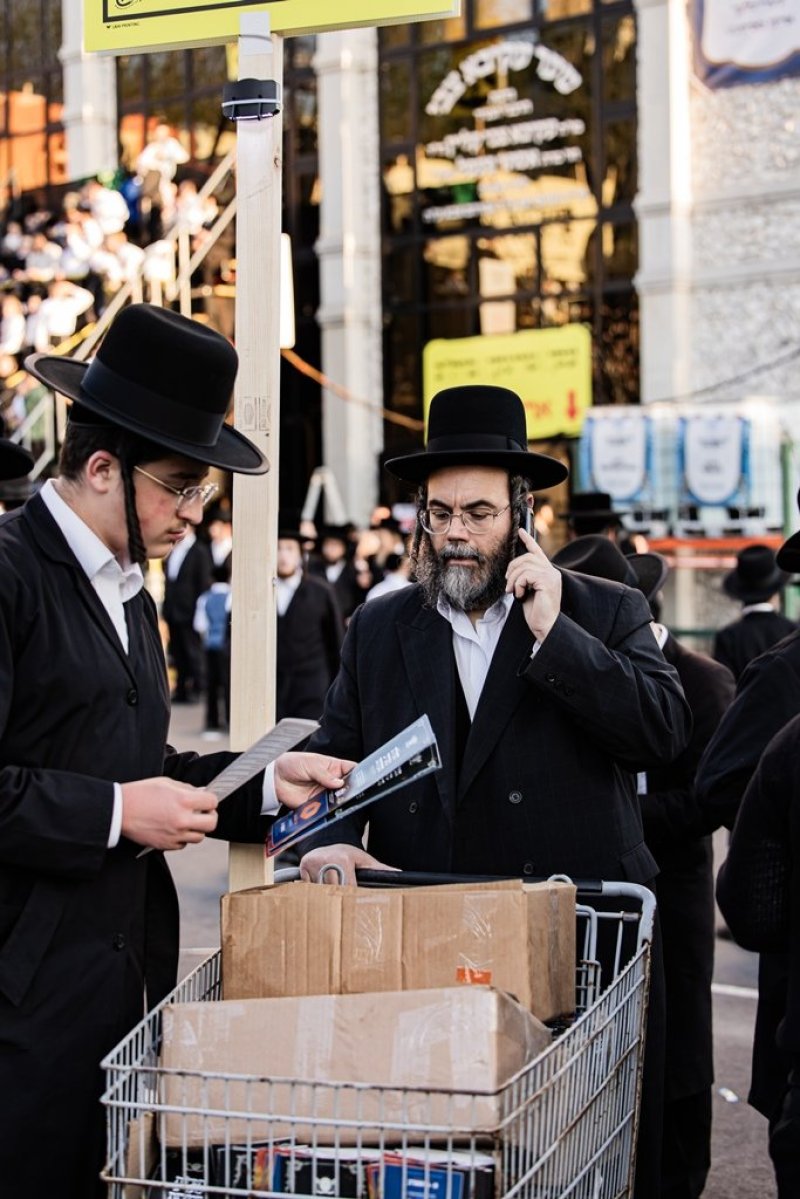 י. שטיין, שלום קליין ושלום שוורץ