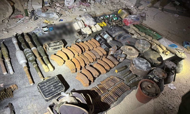 הכוחות חשפו מטעני חבלה, תחמושת, רימונים, משגרים, רובים ורקטות