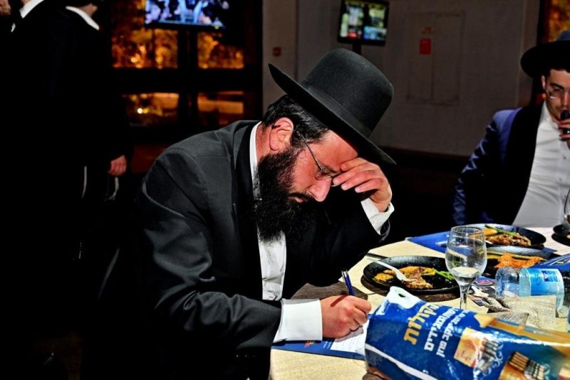 יהושע פרוכטר