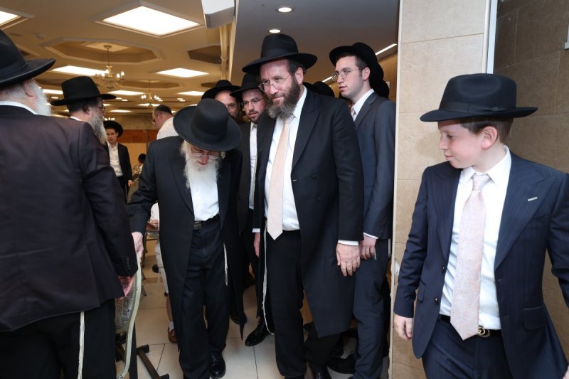 שמוליק קורלנסקי