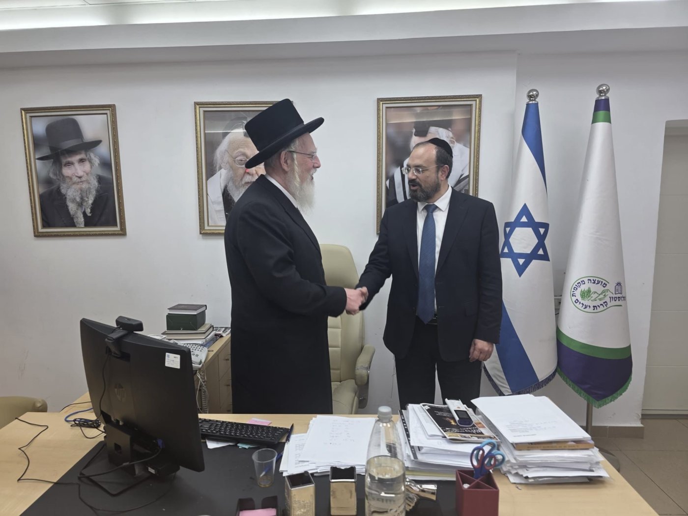 באדיבות המצלם