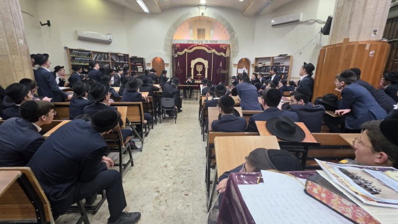 באדיבות המצלם