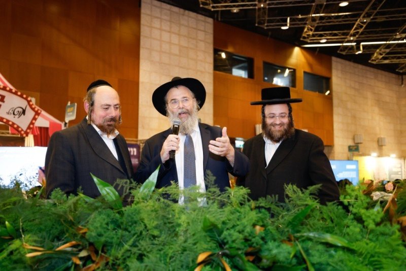 משה גולדשטיין ושמוליק קורלנסקי