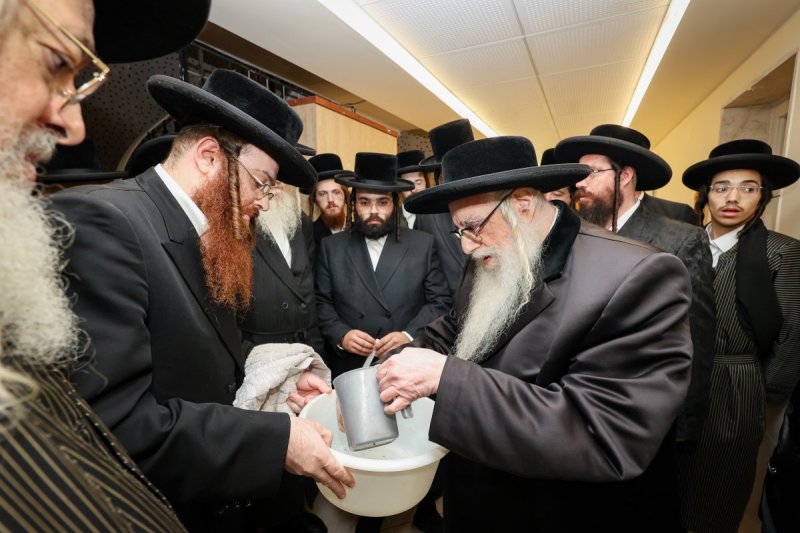 א. אייזנבאך