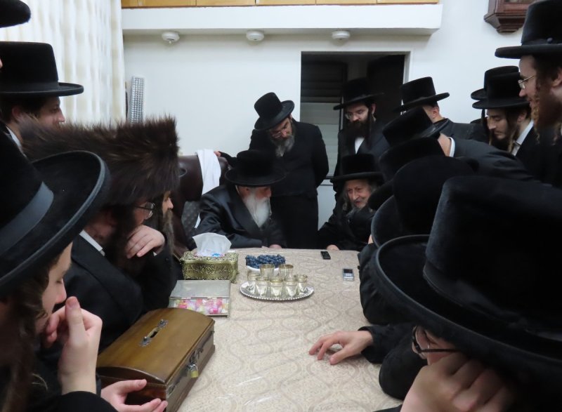 באדיבות המצלם