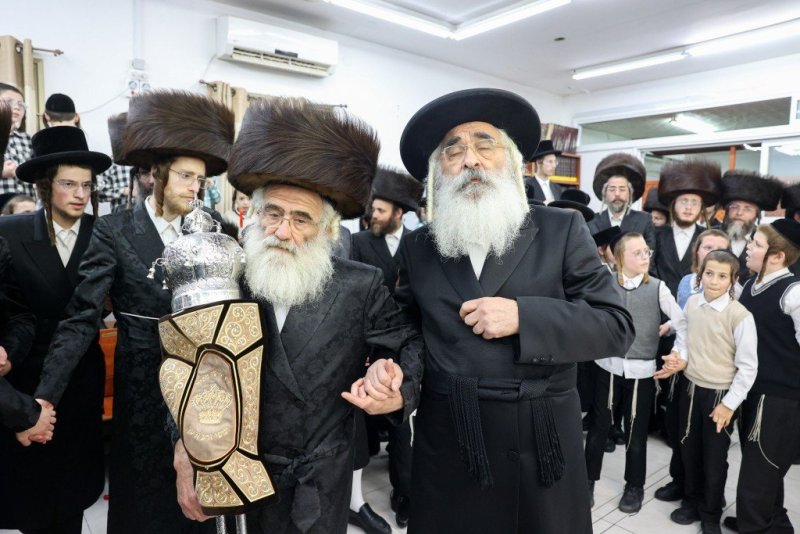 באדיבות המצלם