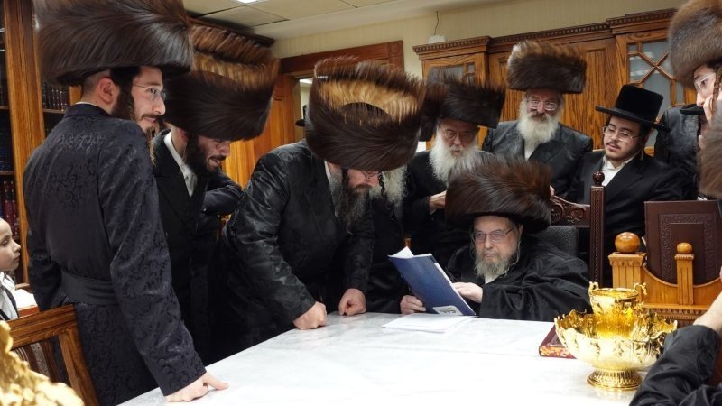 אנשיל בעק וא.מ.ש