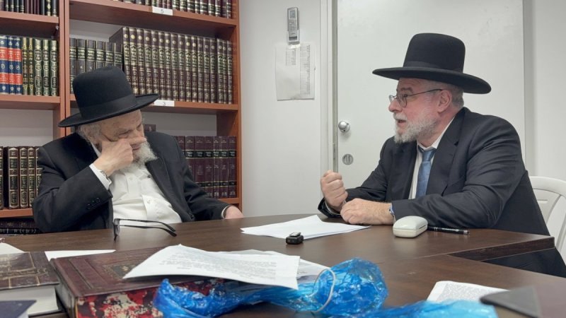 באדיבות המצלם