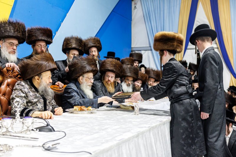 האחים לאנטשעווסקי ואייזיק ג.