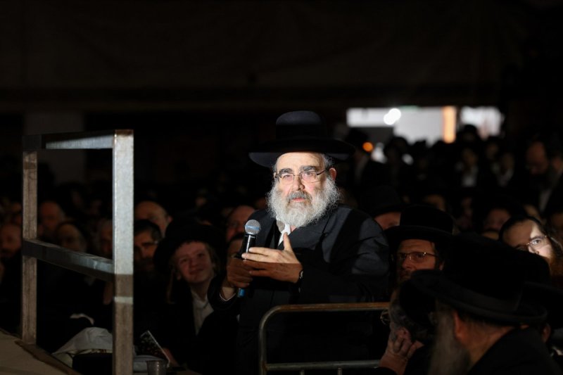 א. אייזנבאך וארי קופרשטוק