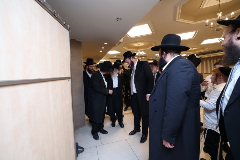 שמוליק קורלנסקי