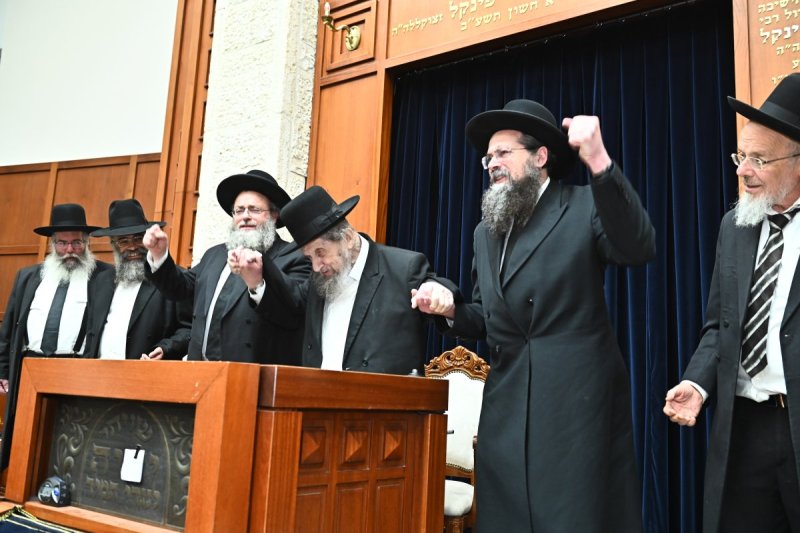 שוקי לרר