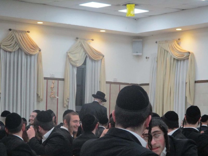 באדיבות המצלם