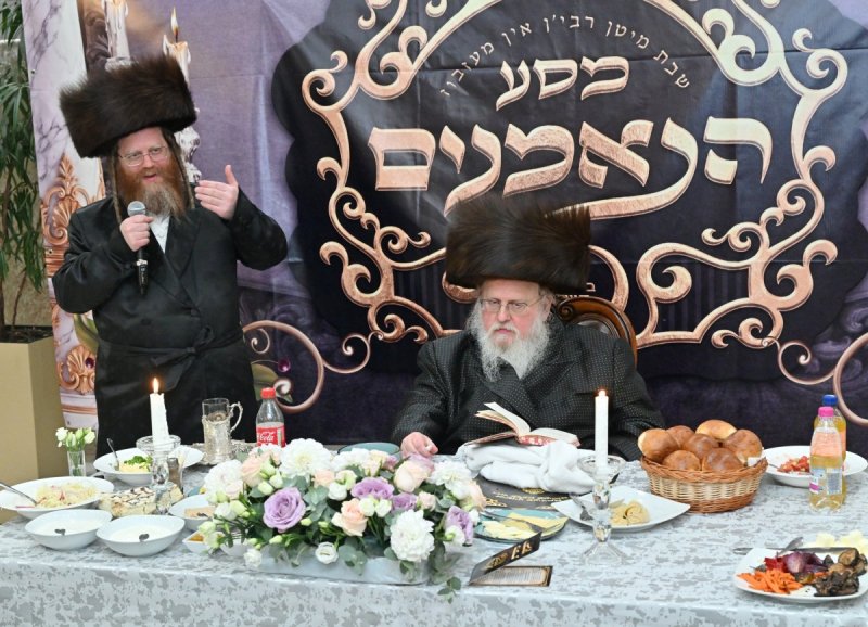 באדיבות המצלם