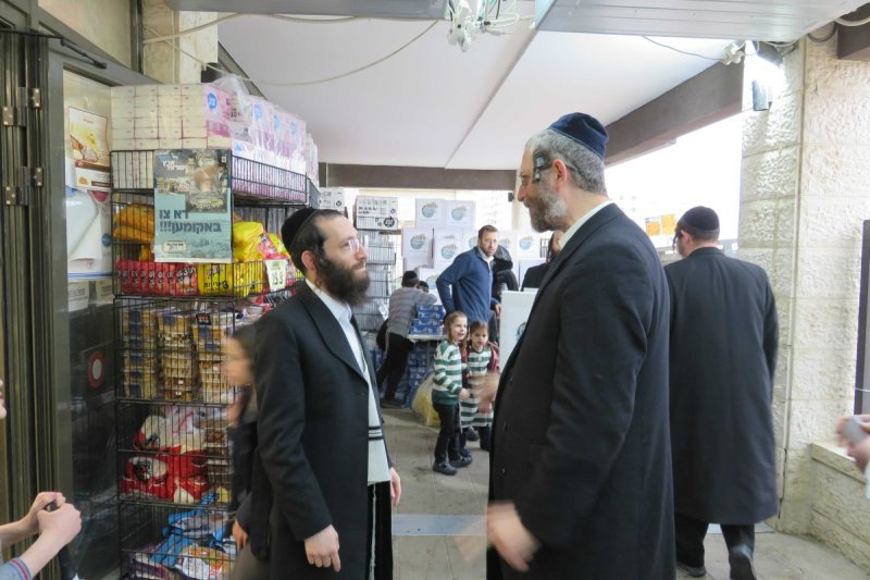 באדיבות המצלם