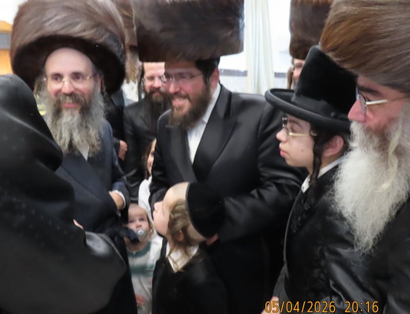 באדיבות המצלם