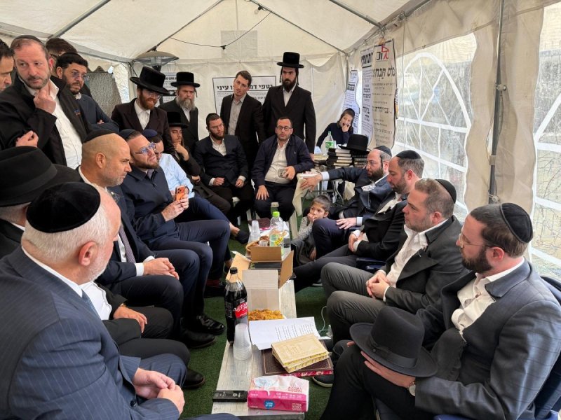 באדיבות המצלם