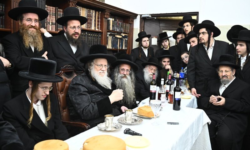 בתוך חודש: במודז'יץ ואופלע חגגו עוד אירוסין, הפעם: עם נדבורנה ויערוסלב