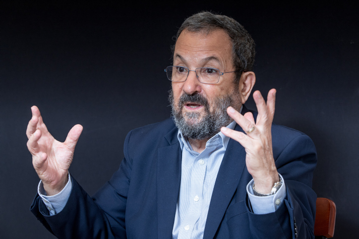 יוסי אלוני, פלאש 90