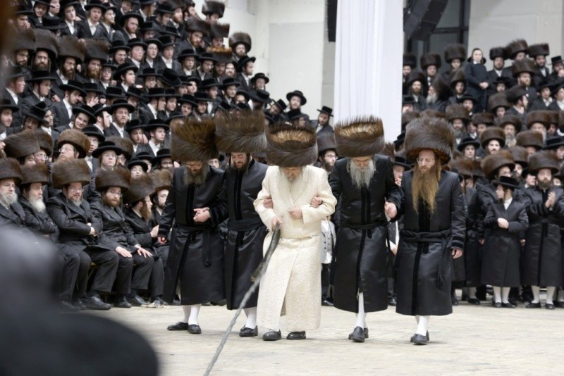 באדיבות המצלם