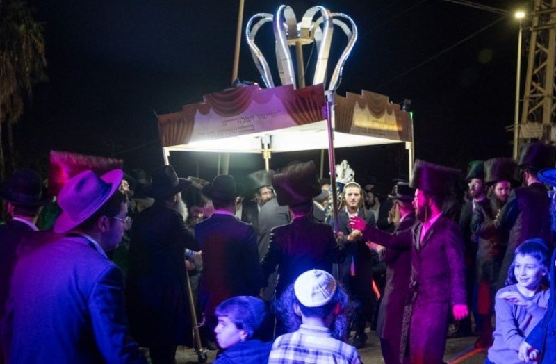 באדיבות המצלם