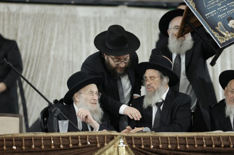 שמוליק קורלנסקי