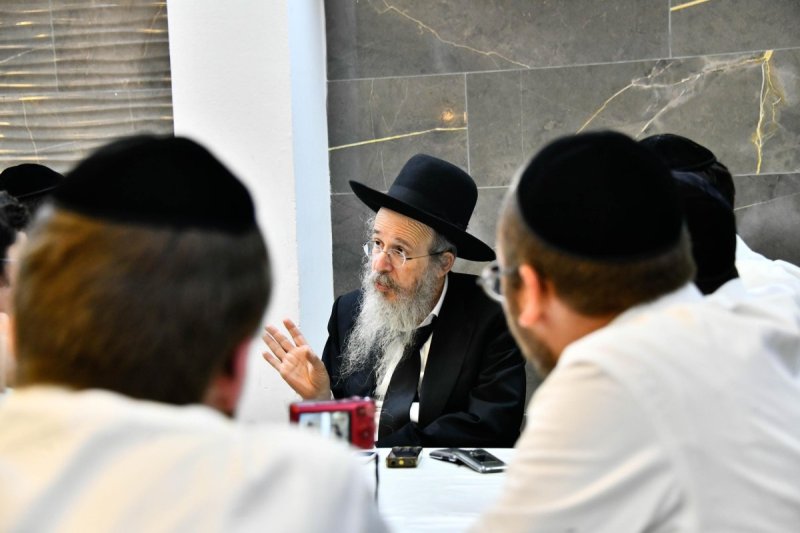 שוקי לרר