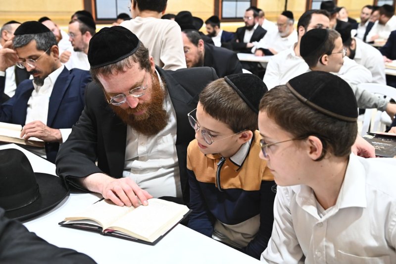 שוקי לרר