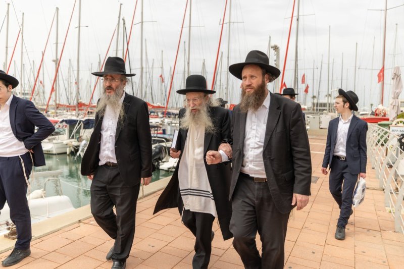 שמוליק קורלנסקי