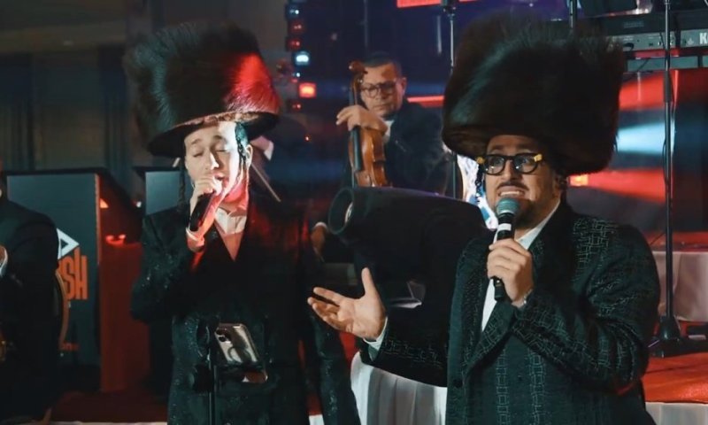 לייביש פאזן מאחד את ליפא, הורוויץ וכל הלהיטים הגדולים למחרוזת "מאַמע לשון" סוחפת