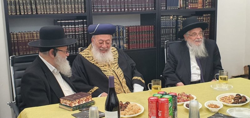 באדיבות המצלם