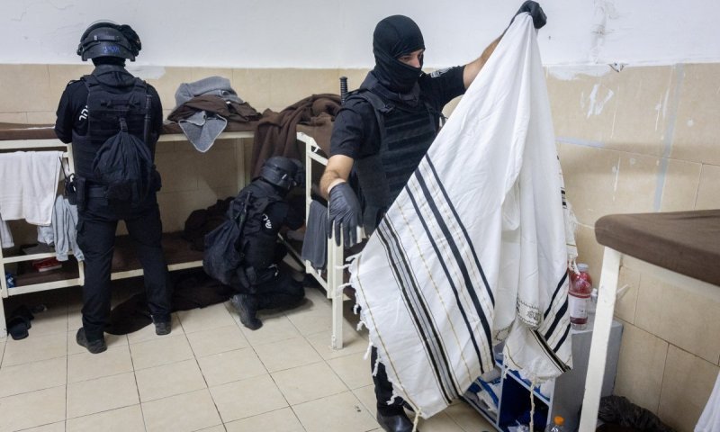 הגר"י כהן בזעקה: "האיראנים מגייסים אצלנו מרגלים, זו בגידה בנשמה"