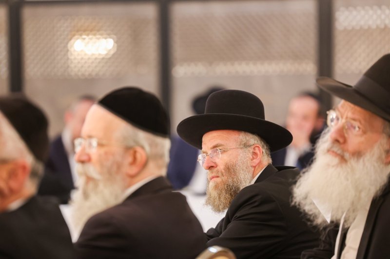 א. אייזנבאך