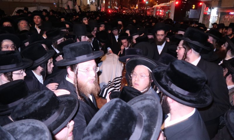 הממשיך יוכתר בסיום השבעה: דרכו האחרונה של האדמו"ר מרחוב בר אילן