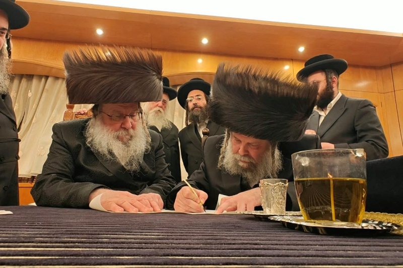 באדיבות המצלם