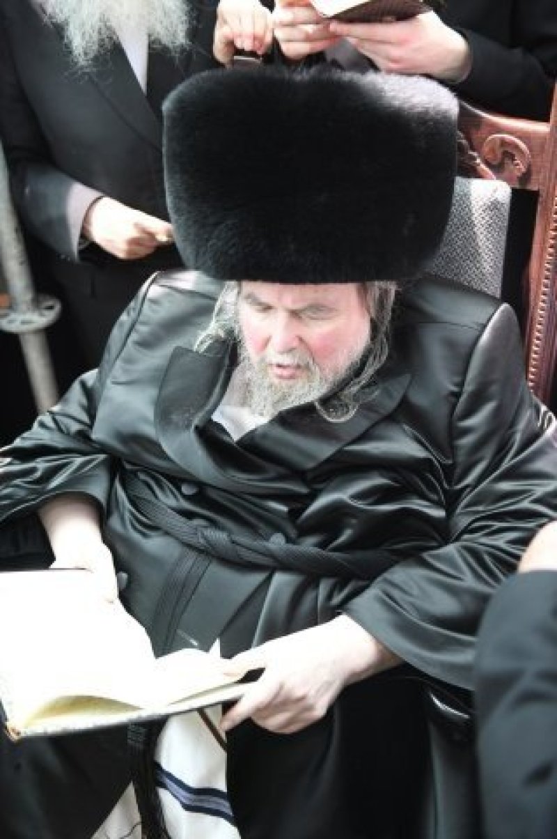 אנשיל בעק וא.מ.ש