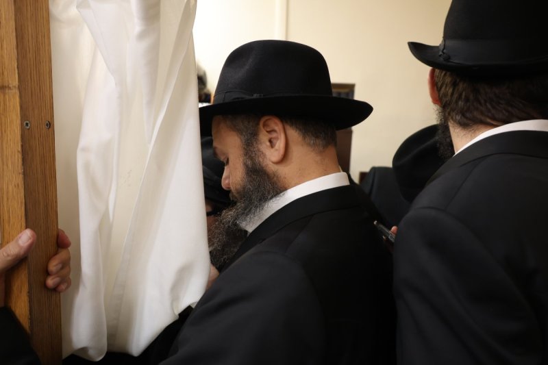 מרדכי לובעצקי