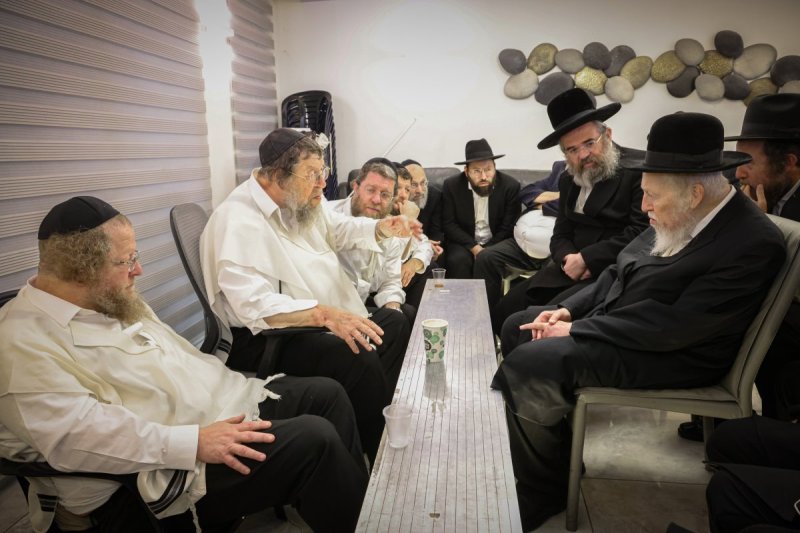 מנדי רוט, שמואל דריי ונתי פרל