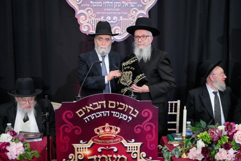 באדיבות המצלם