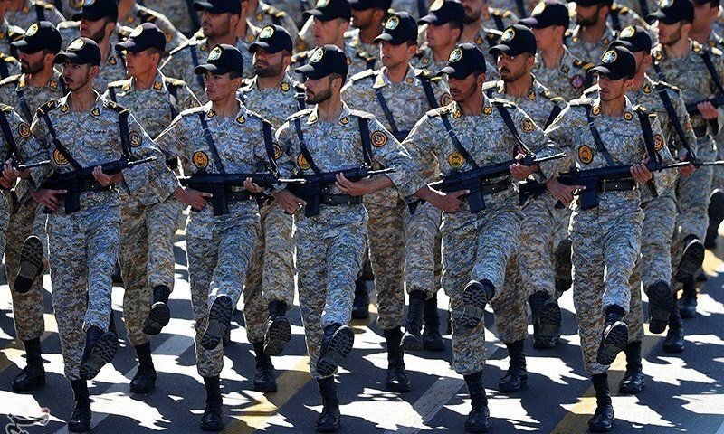 מרחץ דמים בטהרן: 16,500 נרצחו ו-330,000 נפצעו בדיכוי האכזרי של המשטר