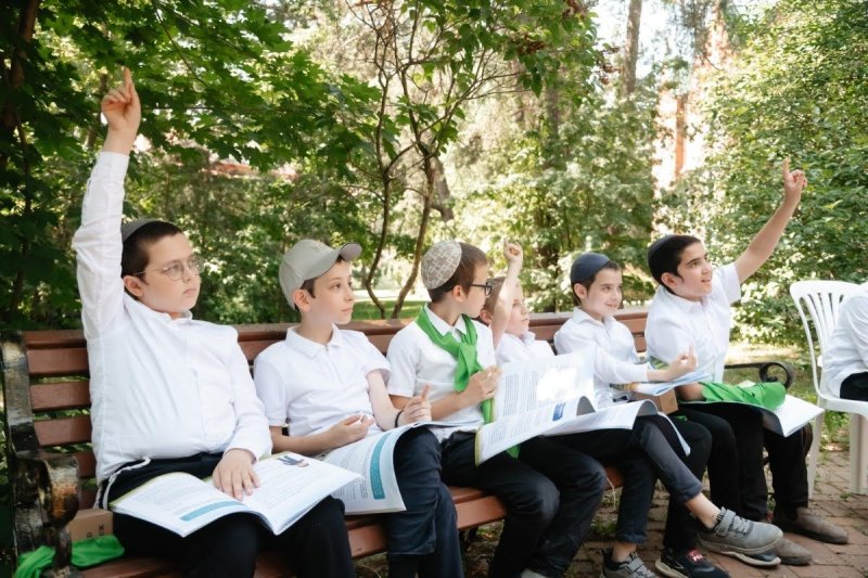 לוי נאזרוב