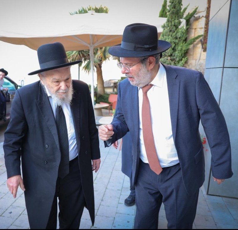 נתנאל לוונשטיין